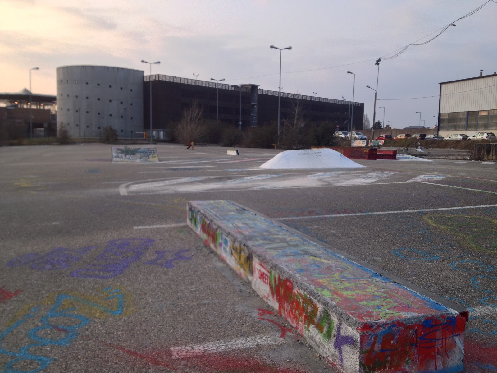 The Ghetto Do It Yourself Vénissieux Skate Spot 3/5