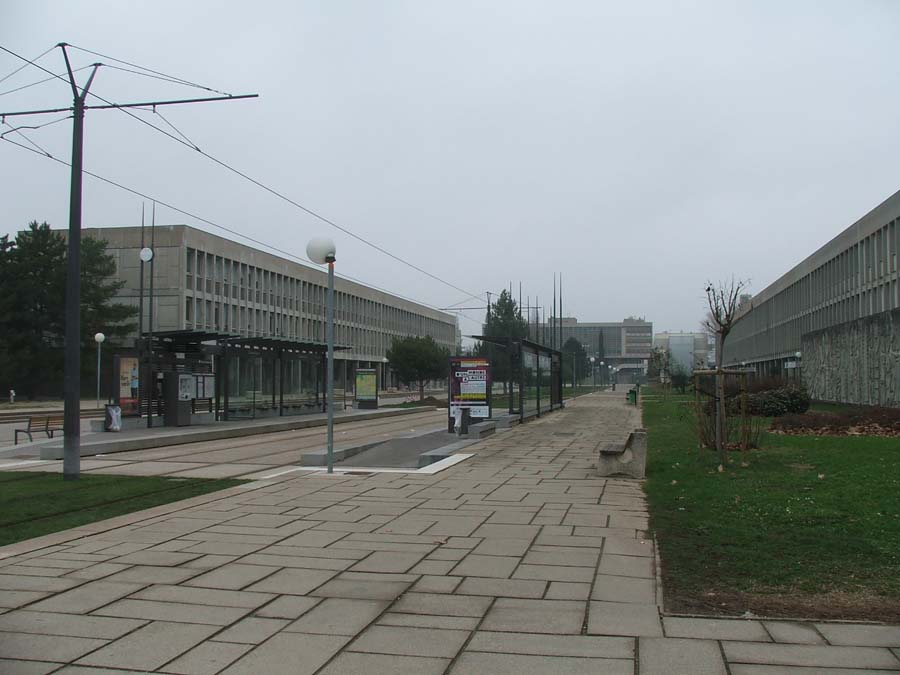 Fac Bât Braconnier Spot Street Villeurbanne Skate Spot 2/5