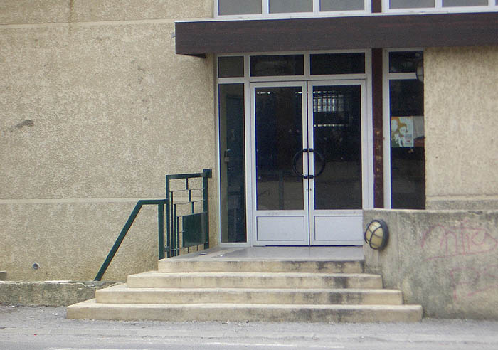 Corneilhan Spot Street Corneilhan Skate Spot 2/5