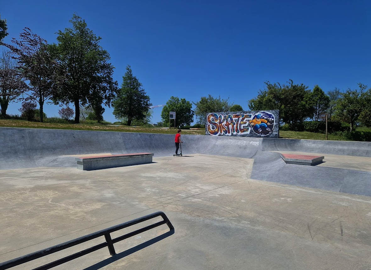 Pontanné Skatepark Guipavas Skate Spot 5/5