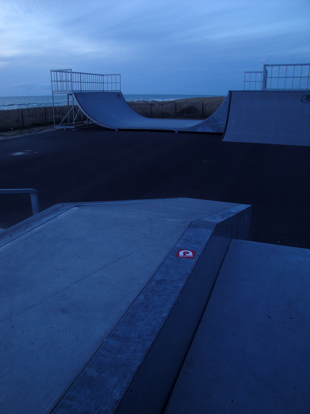 Surf Club Skatepark Lacanau Skate Spot 2/5
