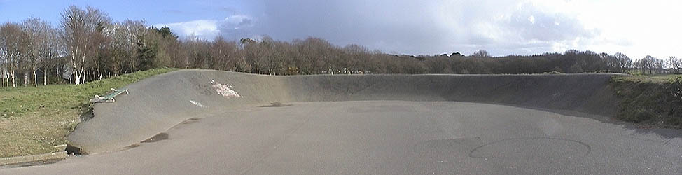 Spadium Abers Skatepark Lesneven Skate Spot 1/5