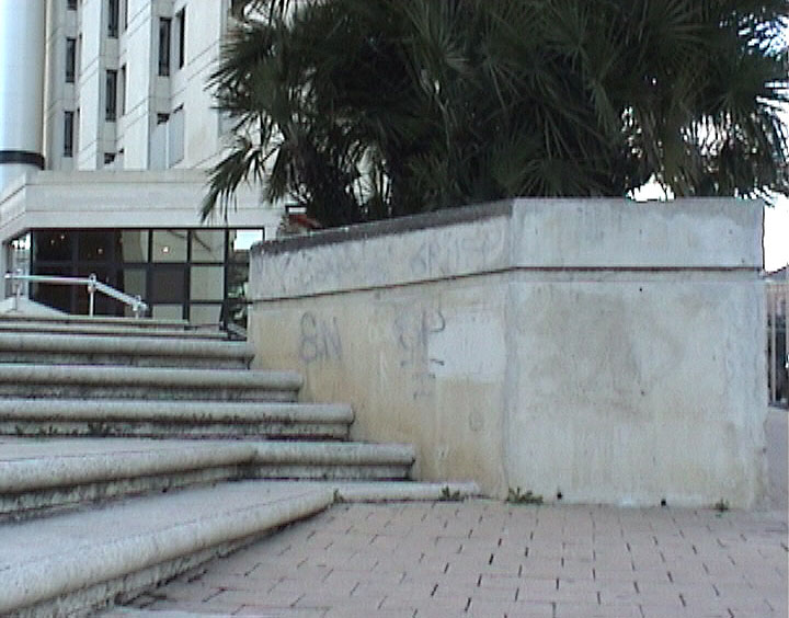 Frantour Spot Street Montpellier Skate Spot 4/5