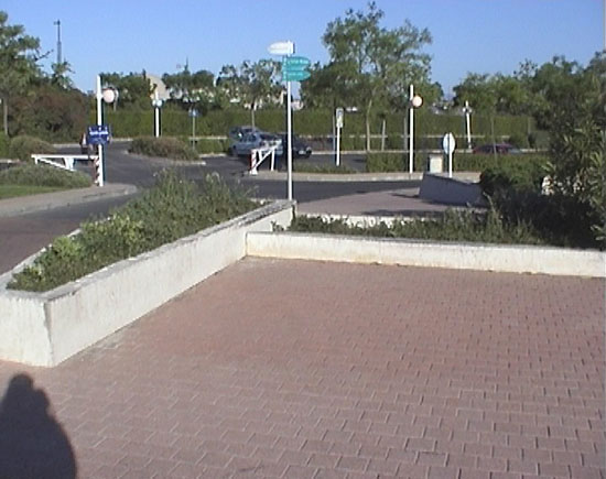 Chateau d' Alco Spot Street Montpellier Skate Spot 3/5