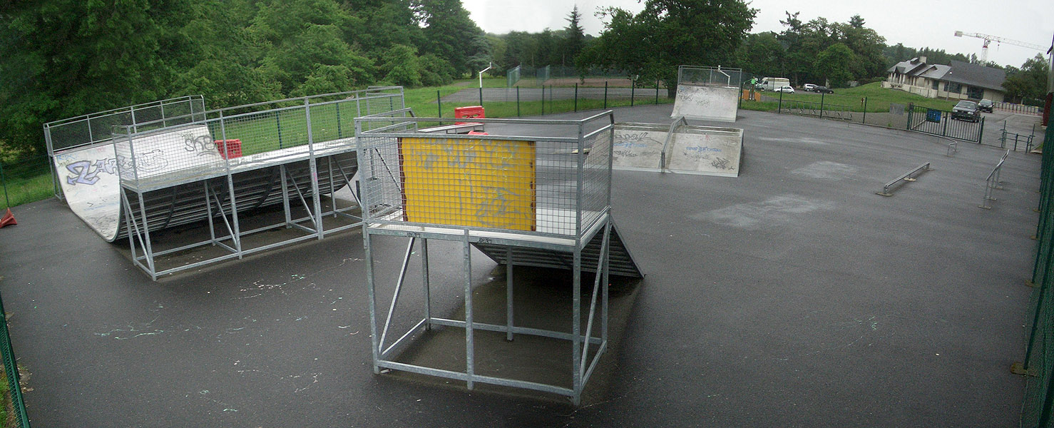 Les Garettes Skatepark Orvault Skate Spot 2/5