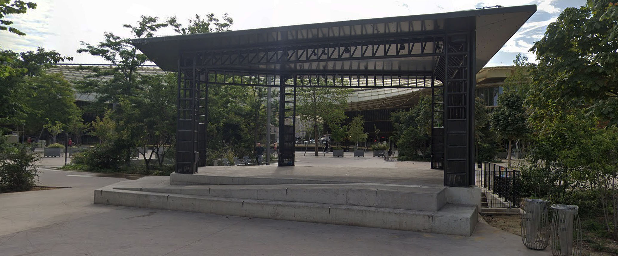 Châtelet les Halles Spot Street Paris Skate Spot 3/5