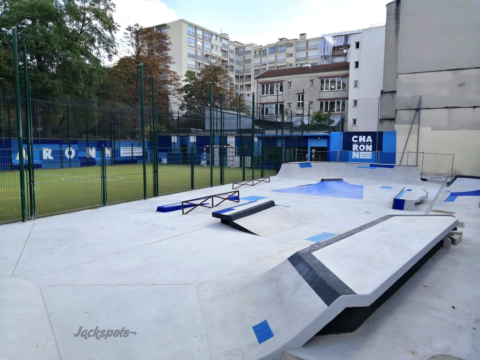 Charonne Skatepark Paris Skate Spot 4/5