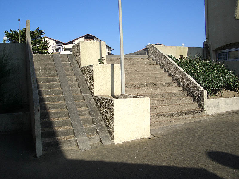 Atlantic Park Plaza Seignosse Skate Spot 4/5
