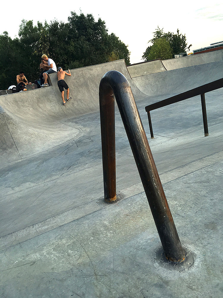 Le Lac Bowl Saint Viaud Skate Spot 4/5