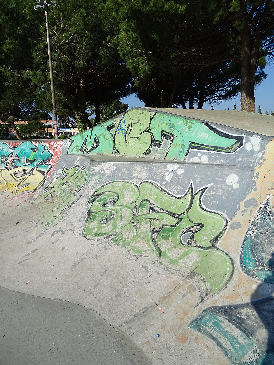 Étang de L' Estomac Skatepark Fos sur Mer Skate Spot 4/5