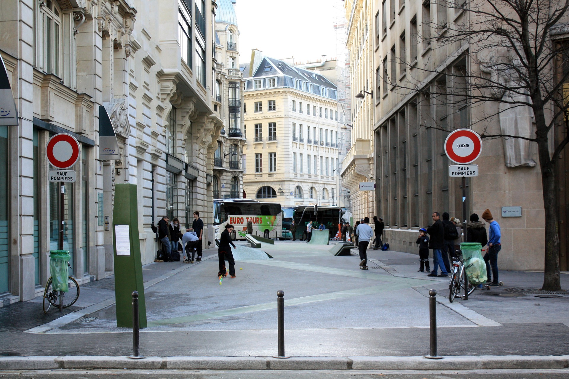 Cladel Street Spot Street Paris Skate Spot 3/5