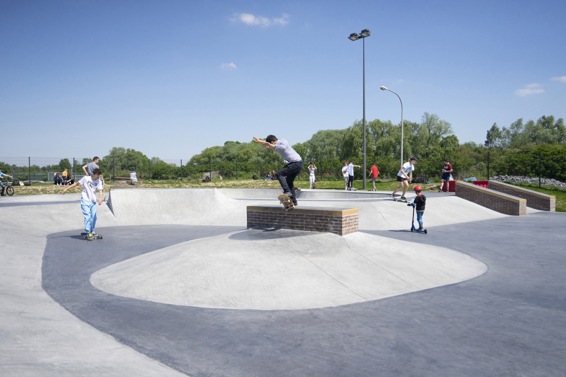 Le Grand Large Skatepark Mons Skate Spot 4/5