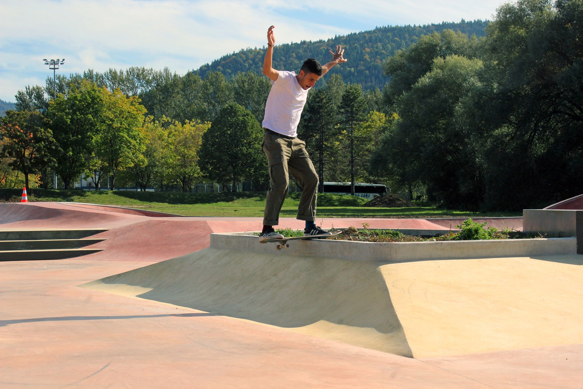 Les collèges Skatepark Oyonnax Skate Spot 4/5
