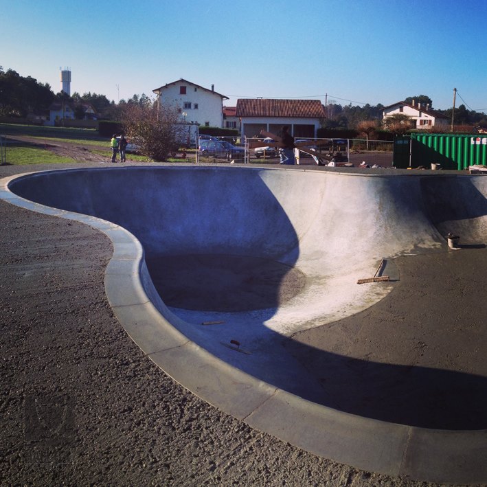 Le Fronton Bowl Bénesse Maremne Skate Spot 4/5