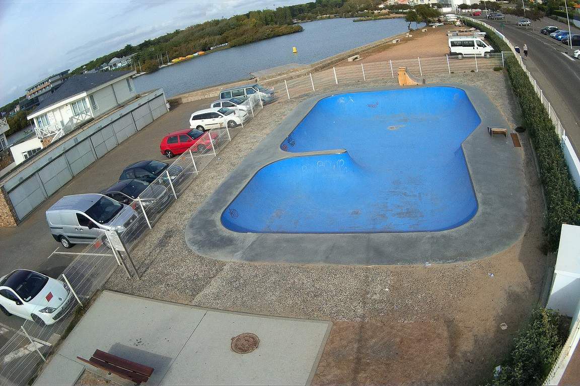 Plage de Tanchet Bowl Les Sables d' Olonne Skate Spot 4/5