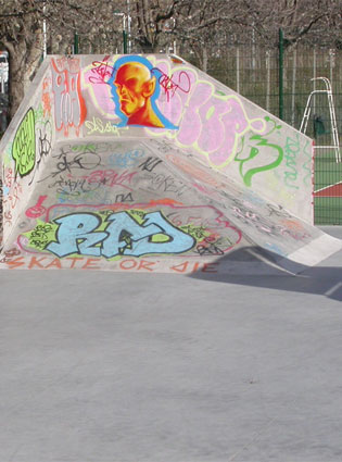 Carcassonne Skatepark Aix en Provence Skate Spot 3/5
