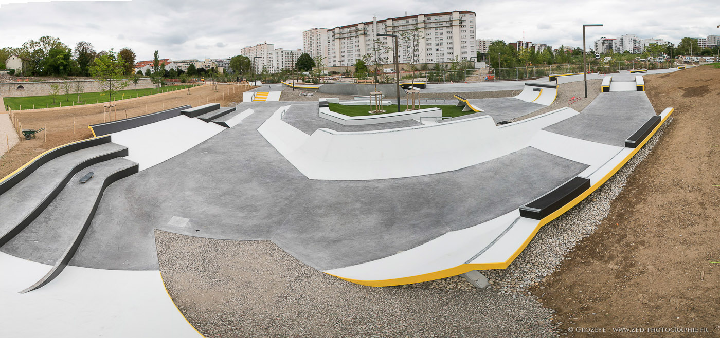 Sergent Blandan Plaza Lyon Skate Spot 4/5