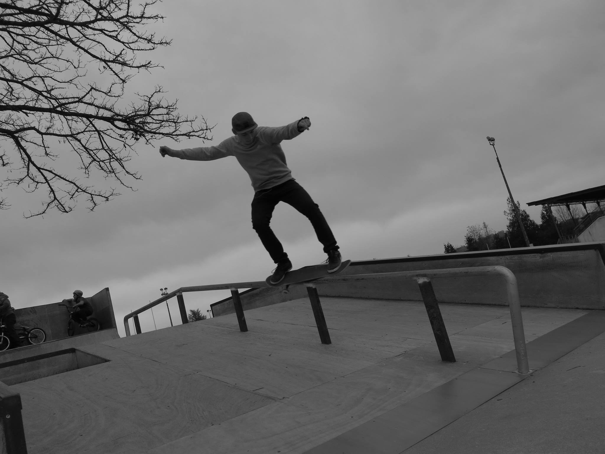 Bellerive Do It Yourself Bellerive sur Allier Skate Spot 3/5