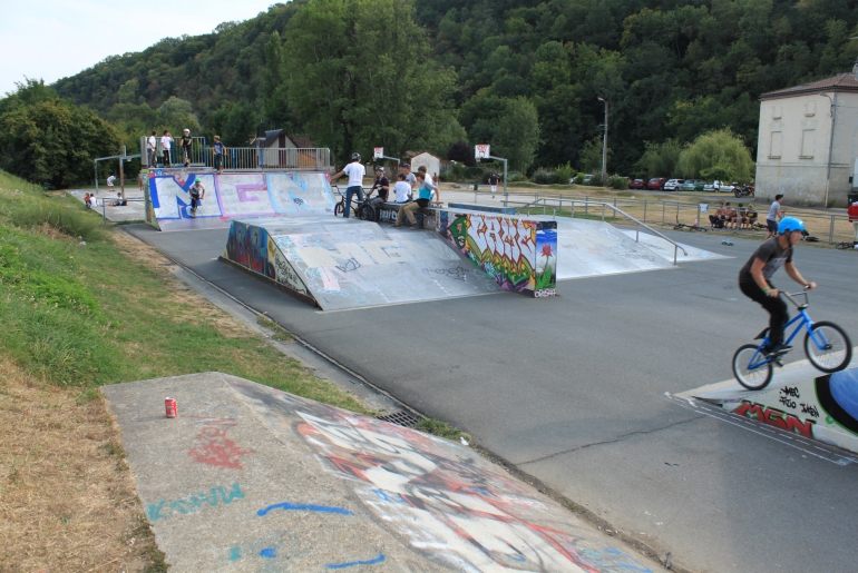 Vésone Skatepark Périgueux Skate Spot 2/5