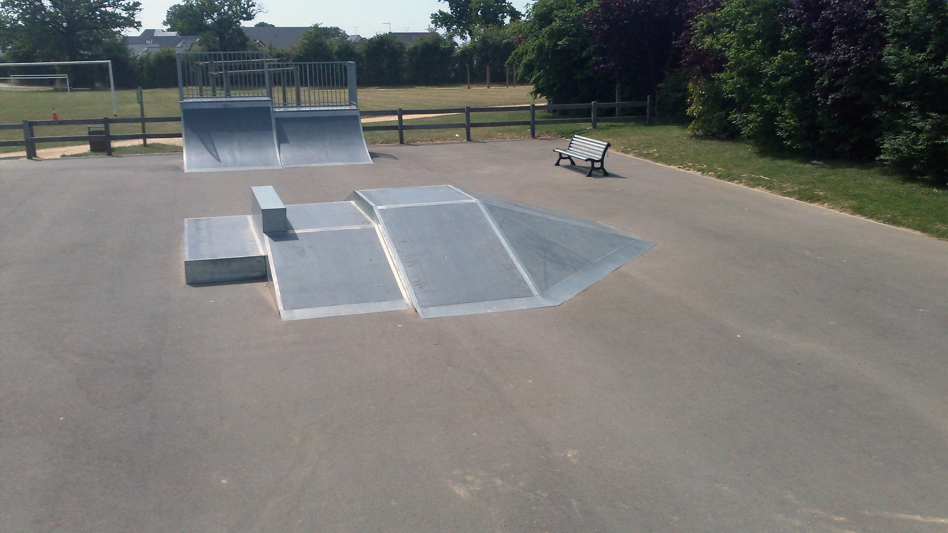 City Stade Skatepark Louverné Skate Spot 2/5