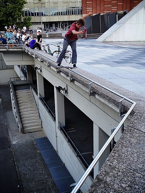 Baustelle Kulturforum Plaza Berlin Skate Spot 5/5
