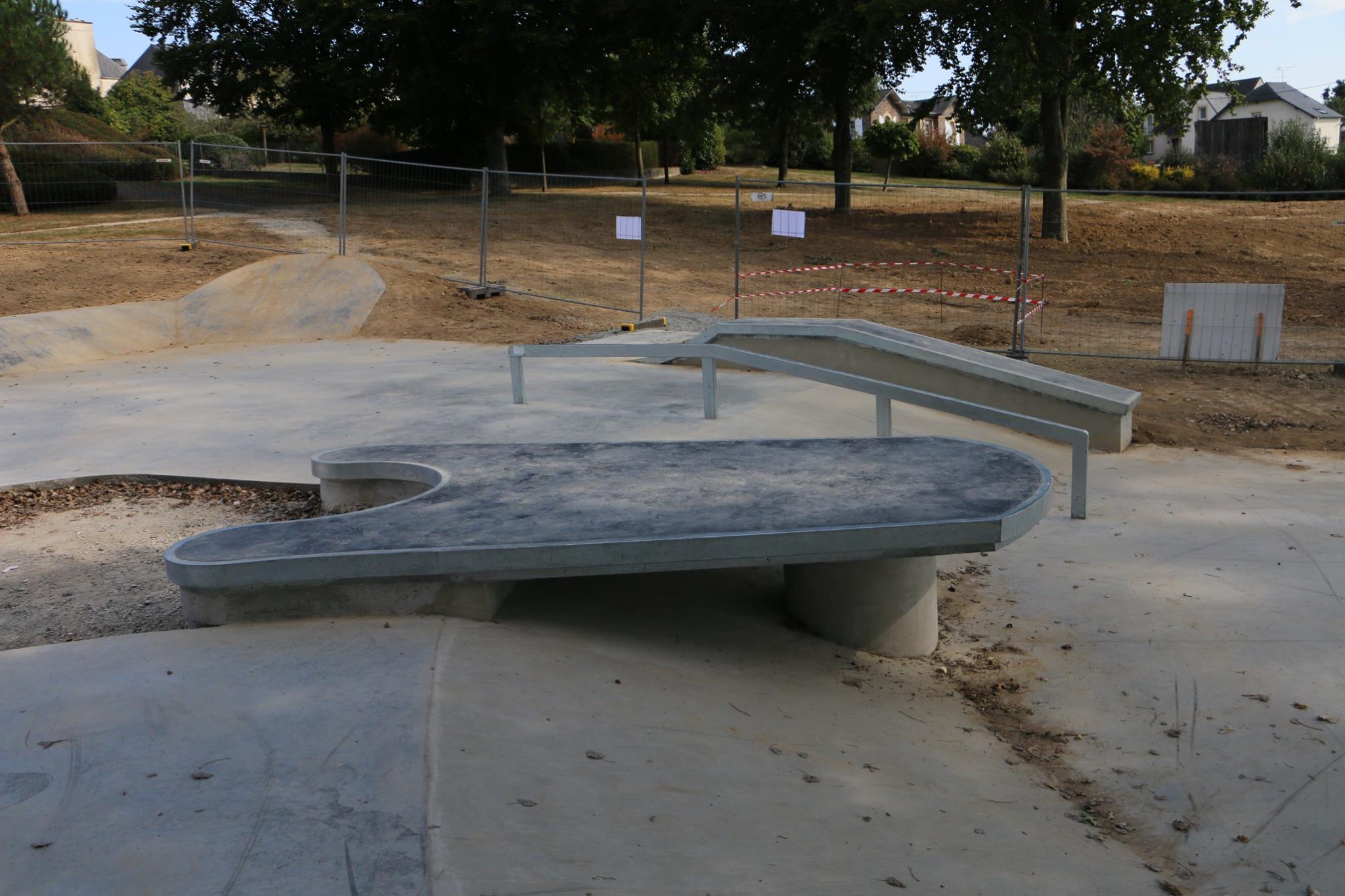 Parc Skatepark Guipry Messac Skate Spot 3/5
