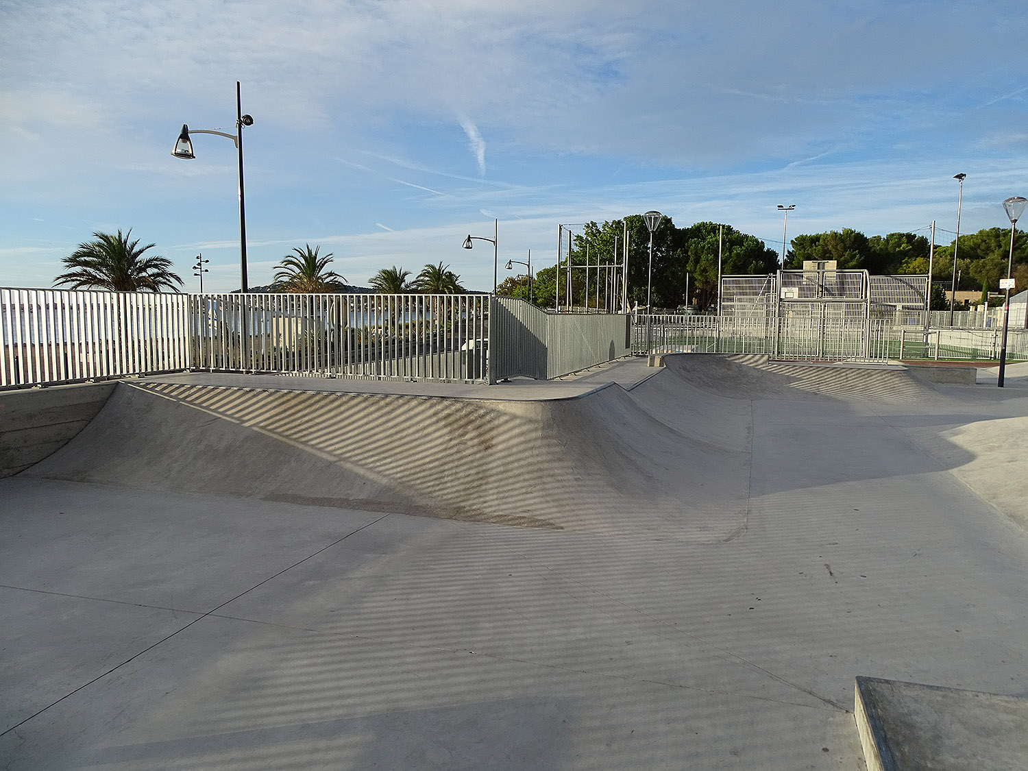 Jardin Antique Skatepark Balaruc les Bains Skate Spot 3/5