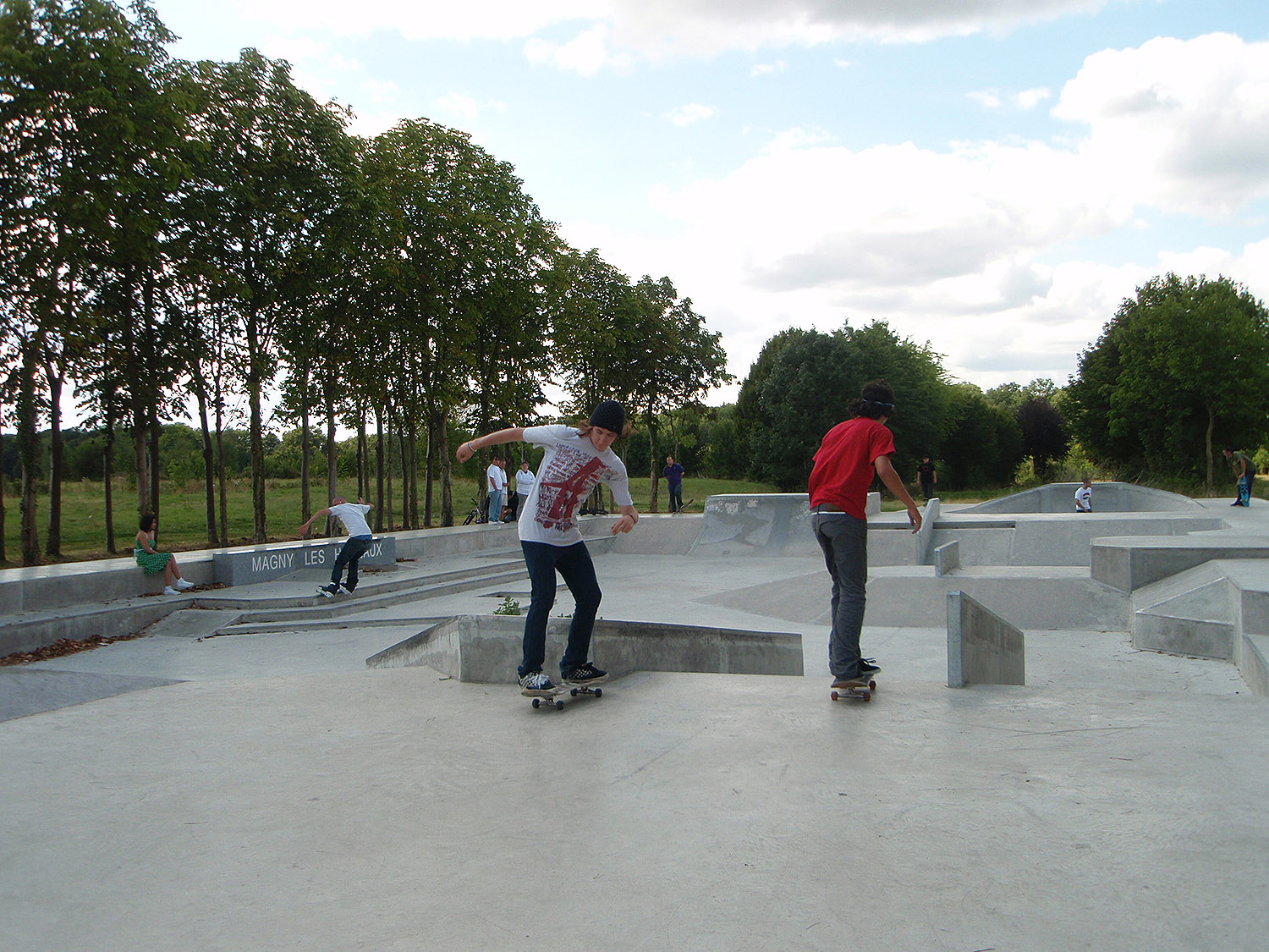 La Ferme Skatepark Magny les Hameaux Skate Spot 4/5