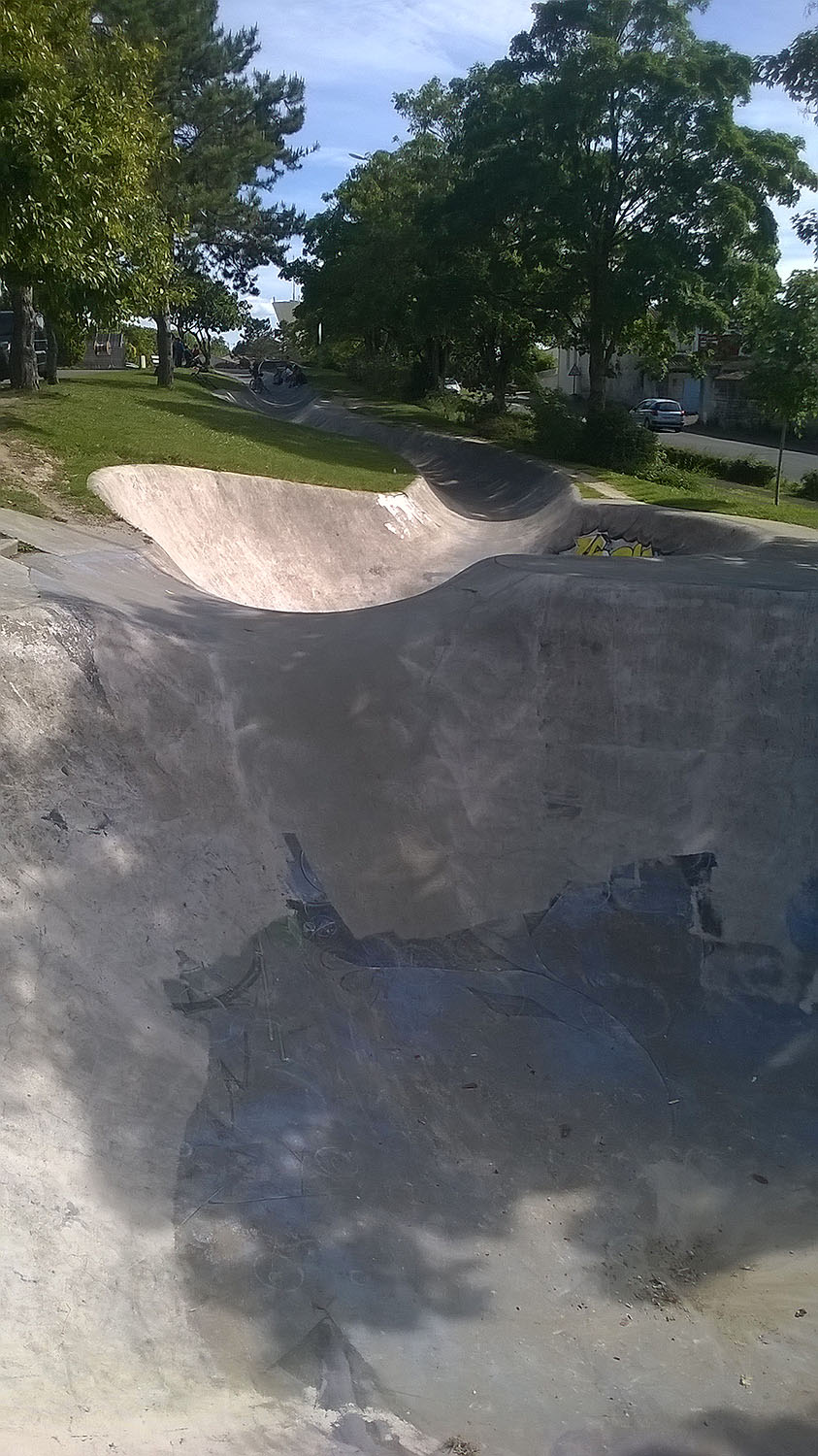 Mythical Bowl Bowl Saintes Skate Spot 4/5