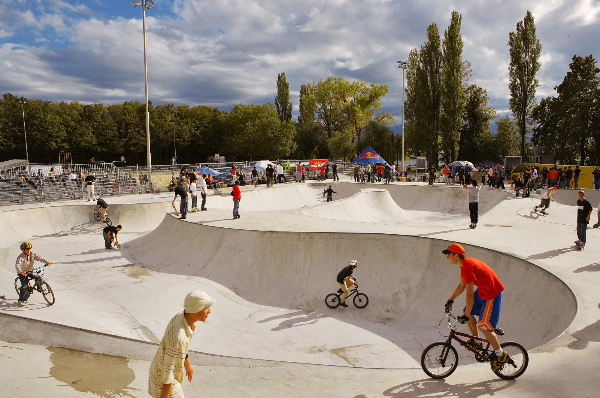 Vidy Bowl Lausanne Skate Spot 4/5