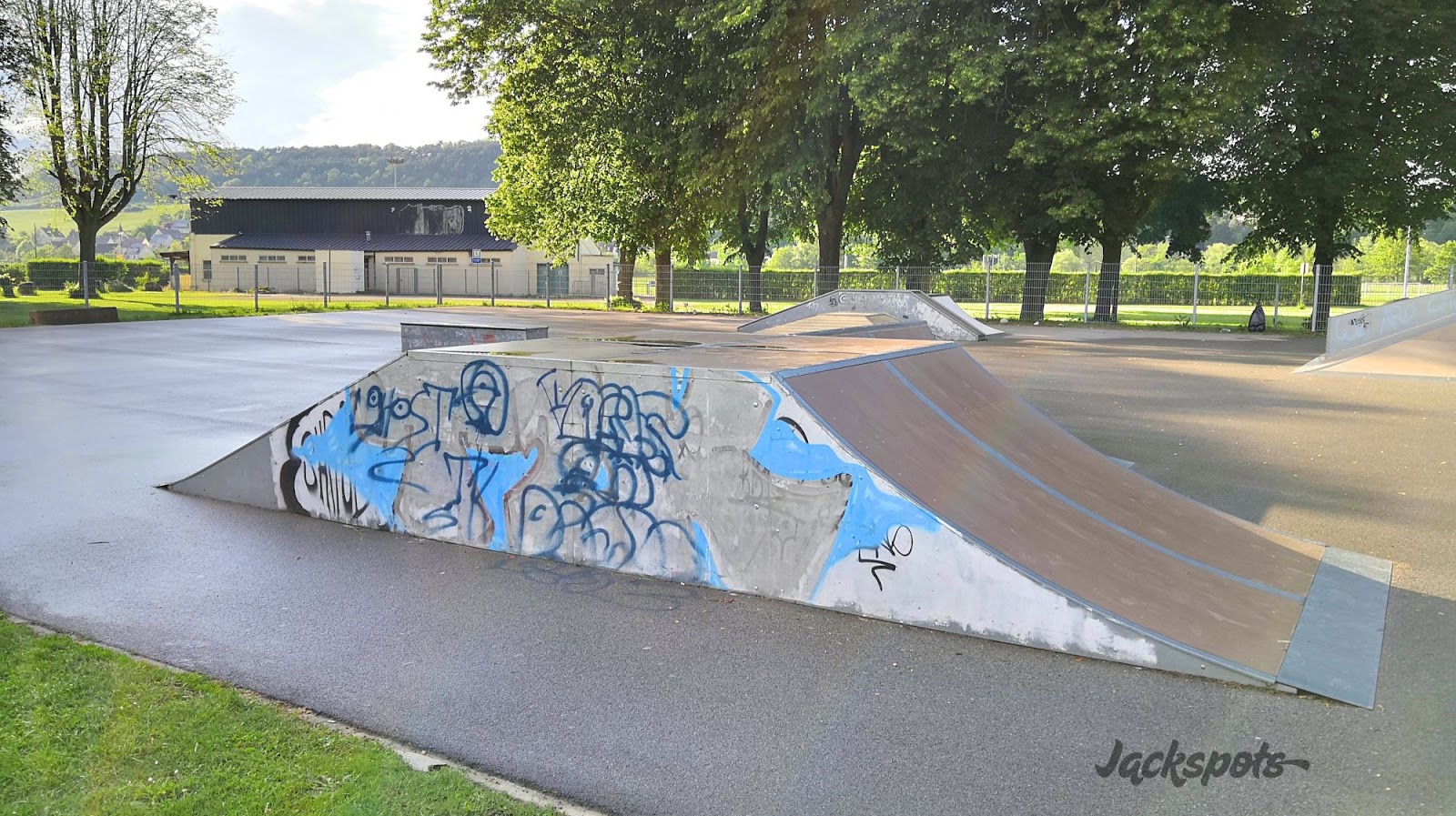 Saint Crepin Skatepark Soissons Skate Spot 2/5