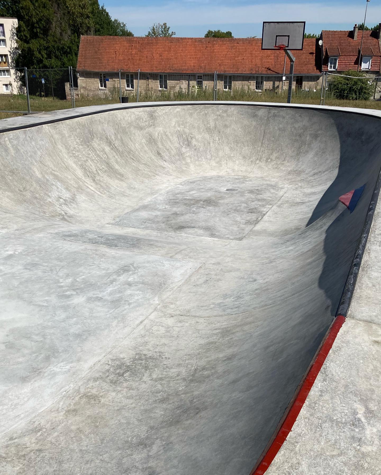 Langevin Skatepark Pont Sainte Maxence Skate Spot 3/5