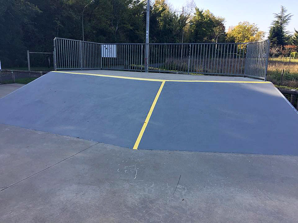 Viaduc Skatepark Gond Pontouvre Skate Spot 2/5