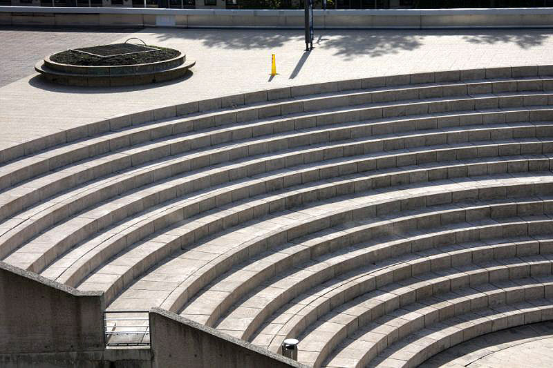 Auditorium Spot Street Lyon Skate Spot 3/5