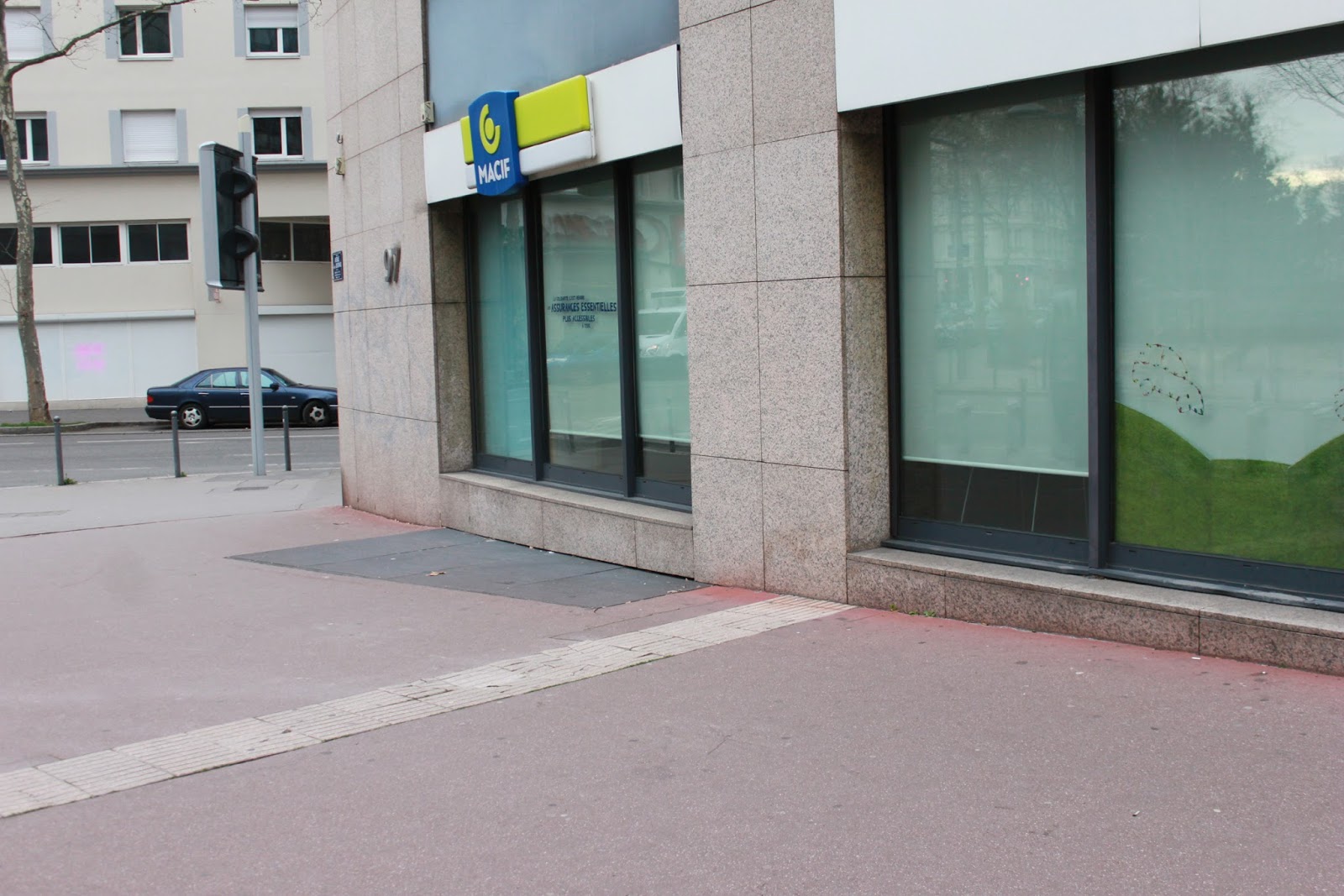 Jusserand Street Spot Street Lyon Skate Spot 3/5