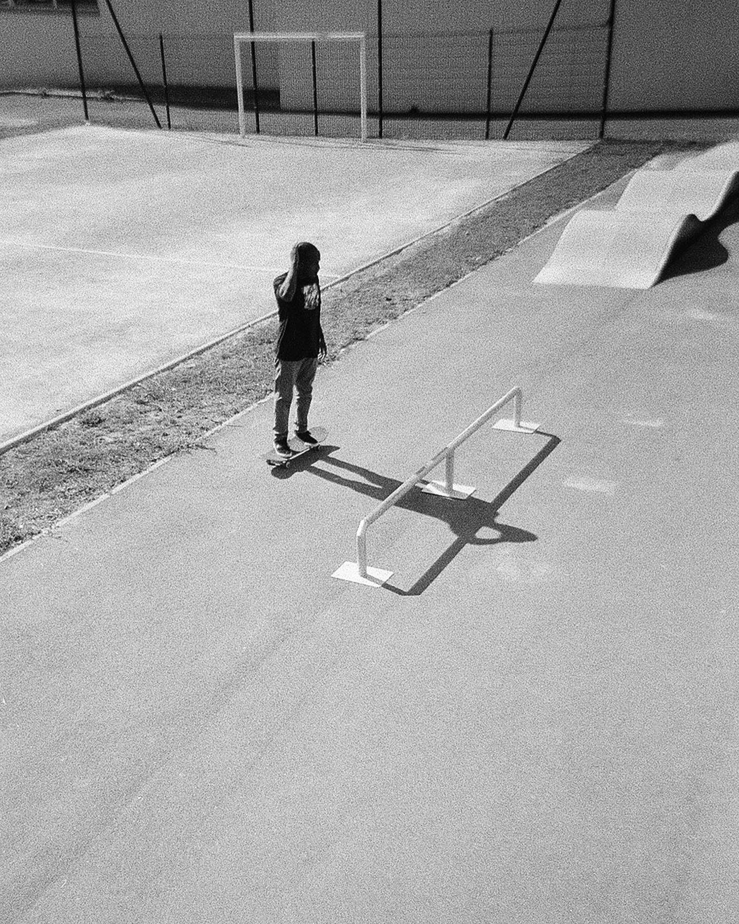 Stade des Esselieres Mini Le Kremlin Bicêtre Skate Spot 3/5