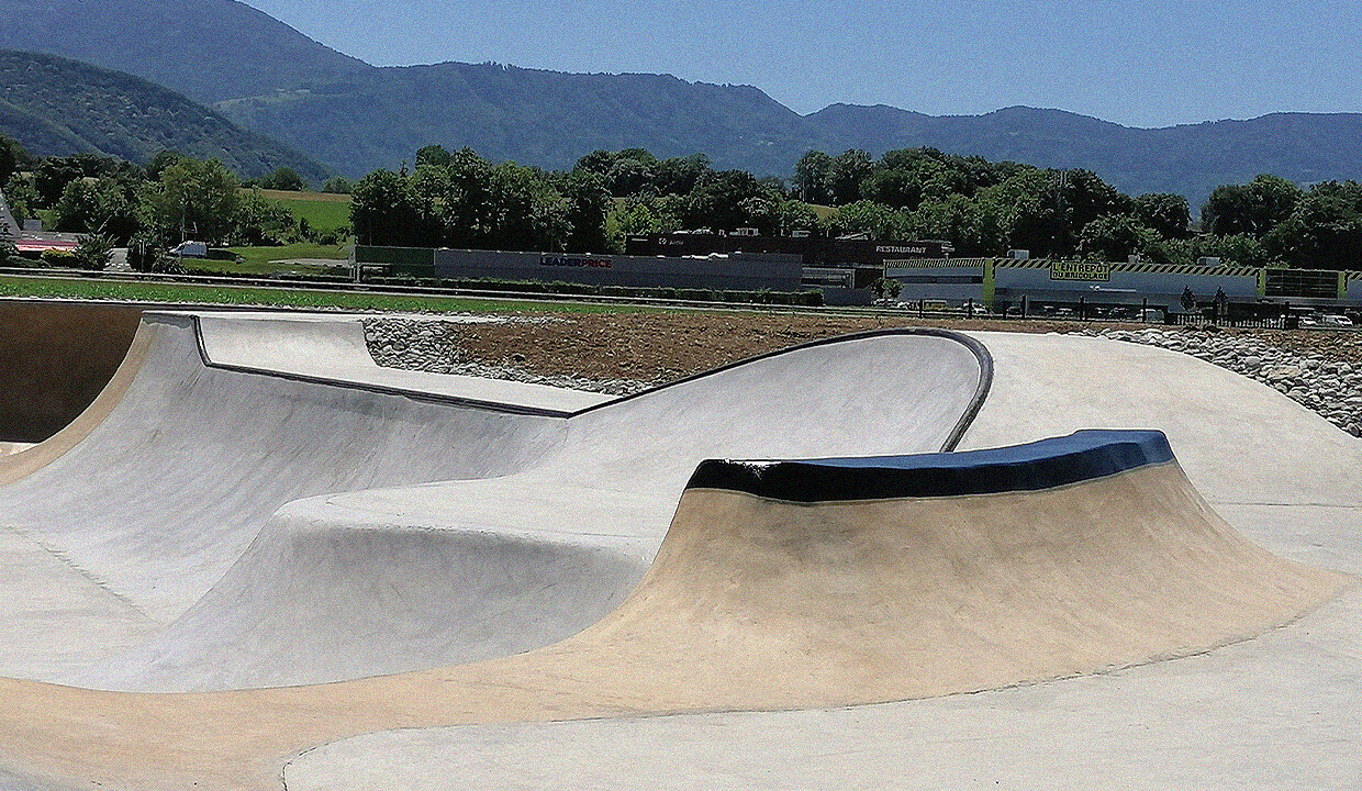 Les Esserts Bowl Anthy sur Léman Skate Spot 4/5