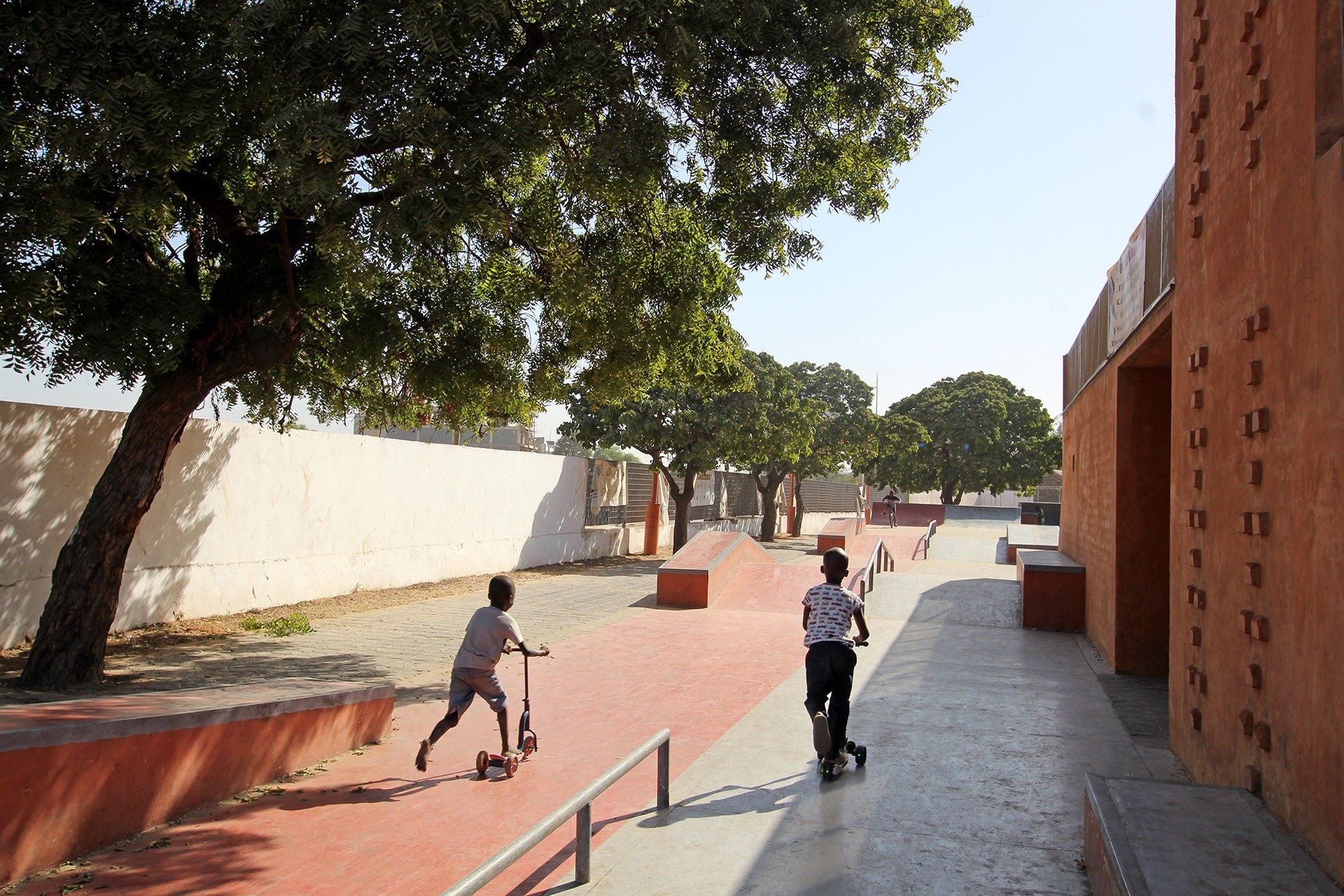 Place des Cultures Urbaines Skatepark Dakar Skate Spot 4/5