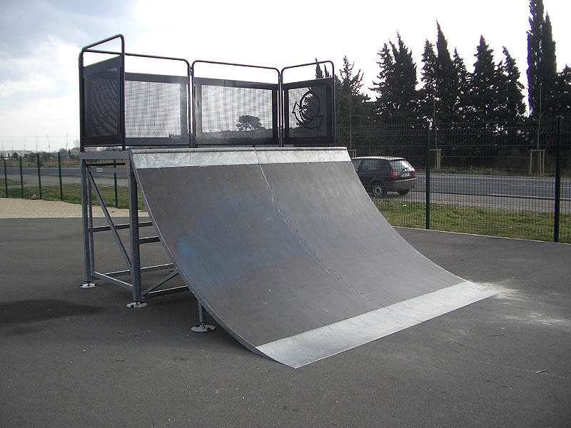 Cournonsec Skatepark Cournonsec Skate Spot 2/5