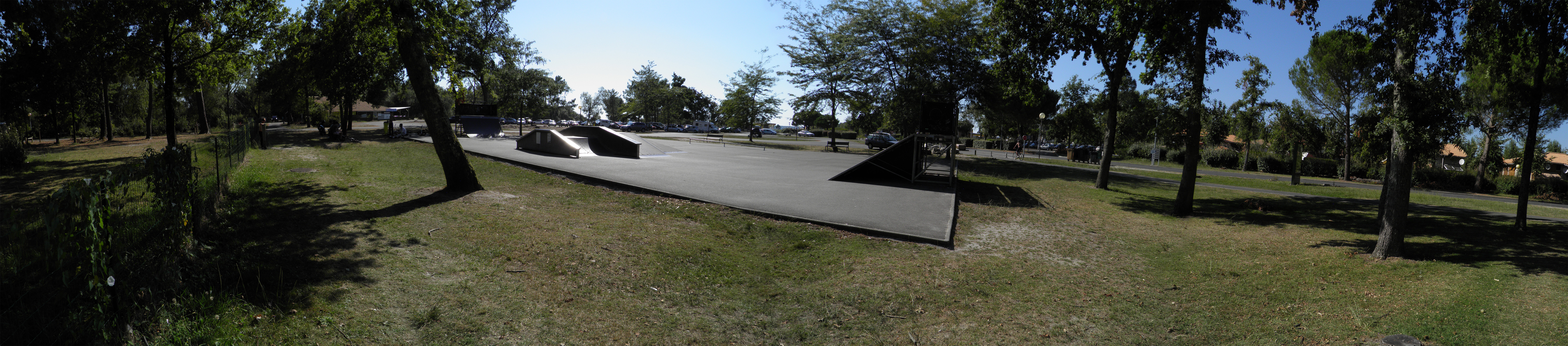 Le Port Skatepark Hourtin Skate Spot 2/5