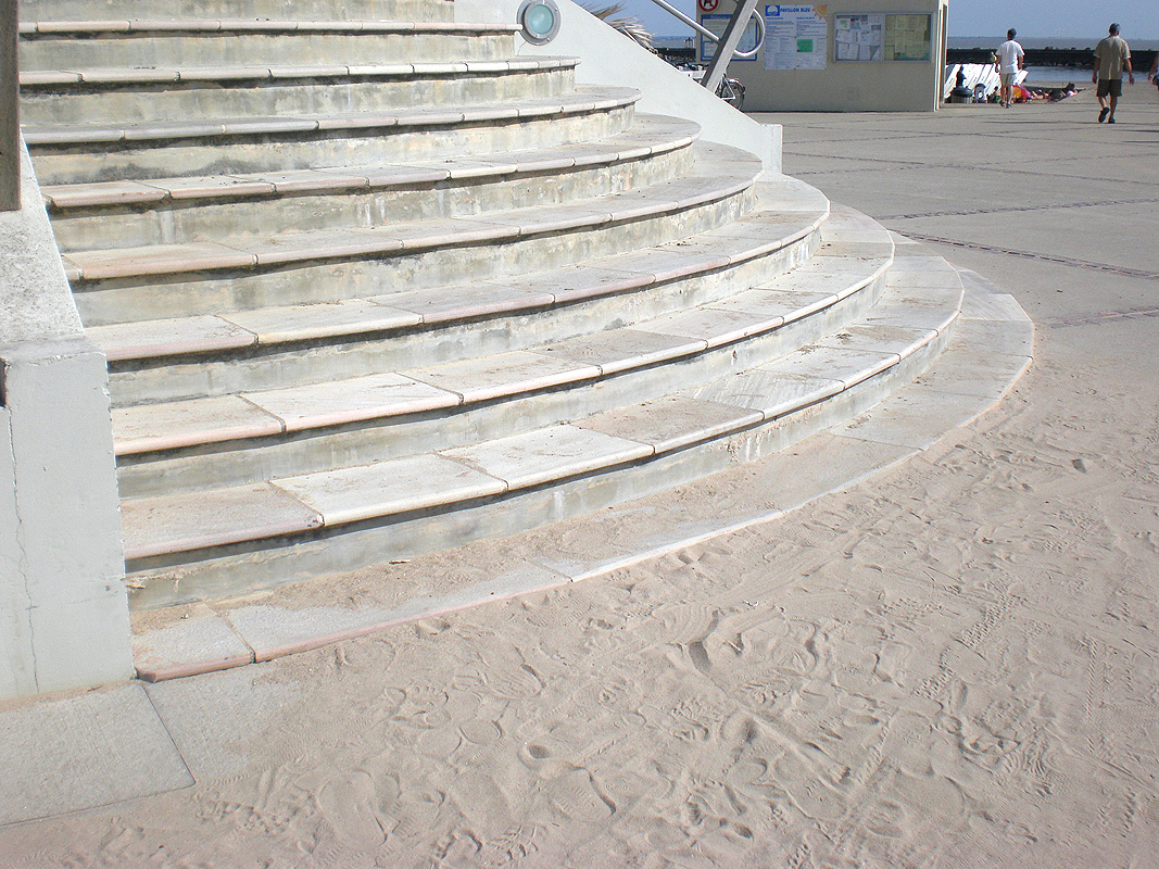 Plan D' eau Spot Street La Bernerie en Retz Skate Spot 3/5