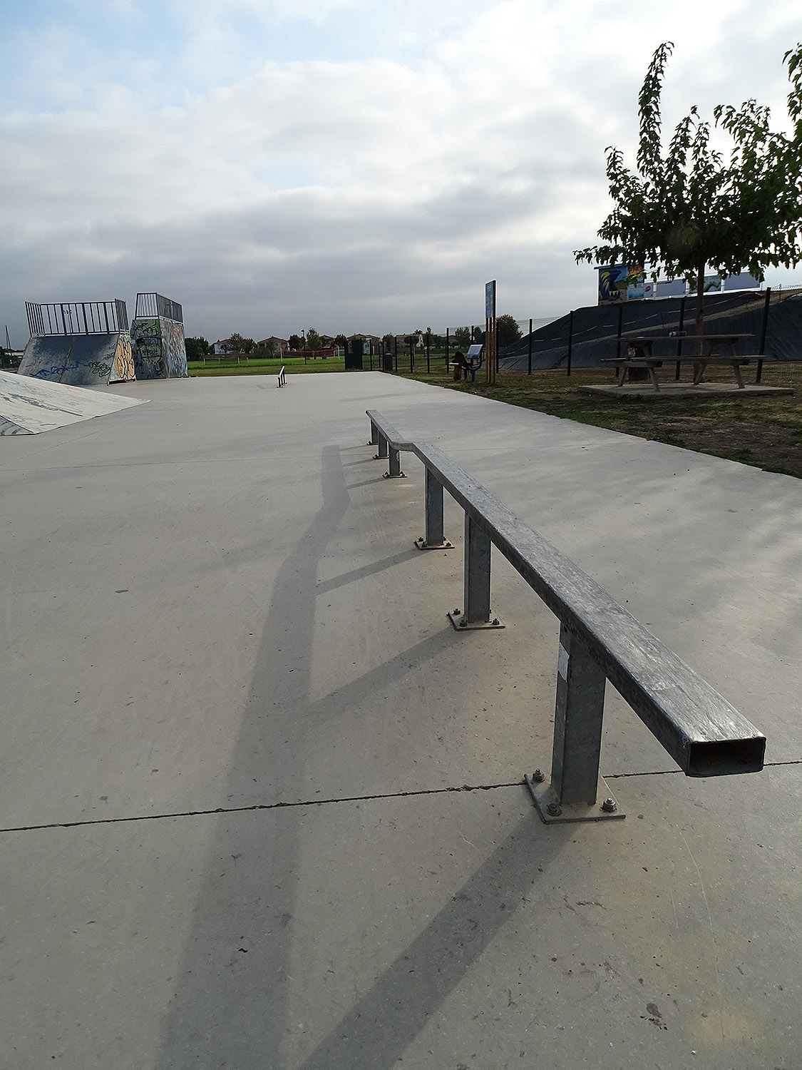 Plaine des Sports Skatepark Mauguio Skate Spot 3/5