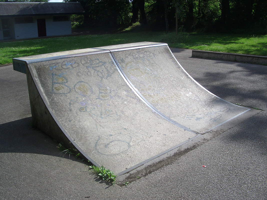 La Roseraie Skatepark Nantes Skate Spot 1/5