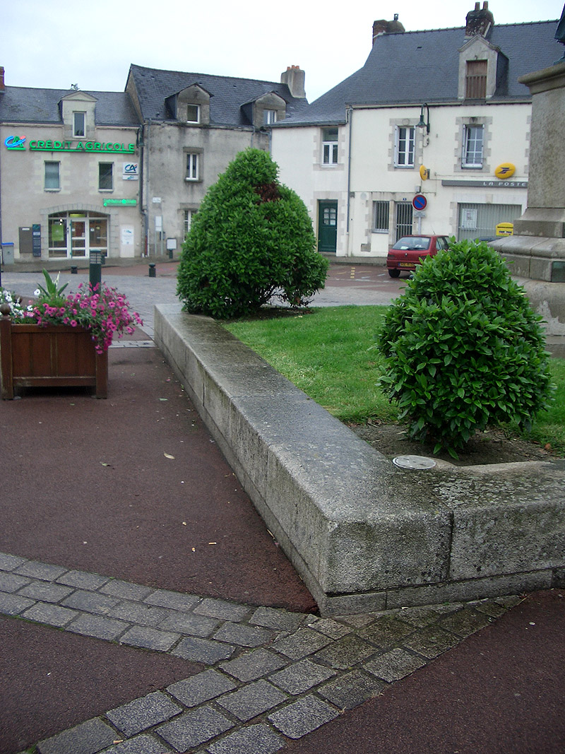 L' Église Spot Street Orvault Skate Spot 2/5