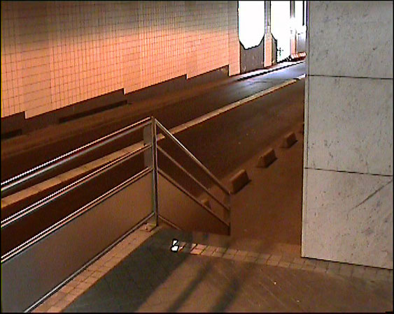 Métro Pont de Neuilly Spot Street Neuilly sur Seine Skate Spot 3/5