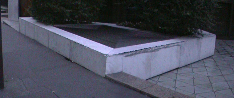 SACEM Spot Street Neuilly sur Seine Skate Spot 3/5
