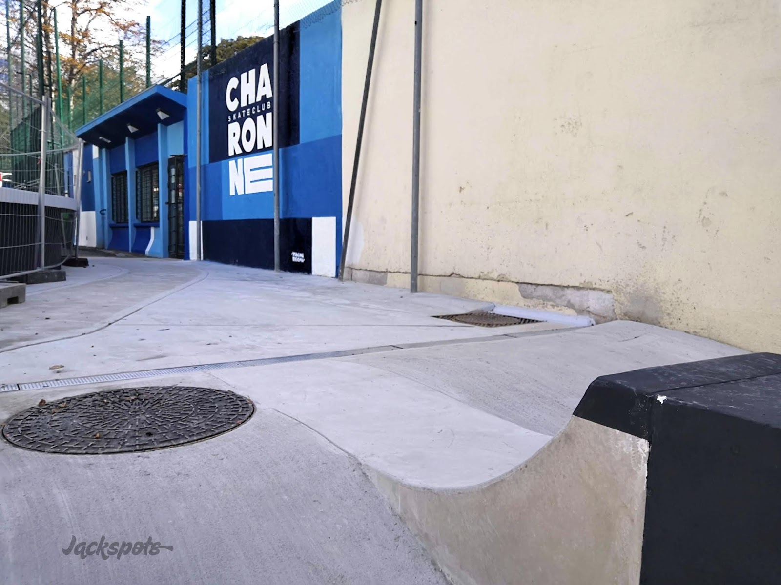 Charonne Skatepark Paris Skate Spot 4/5