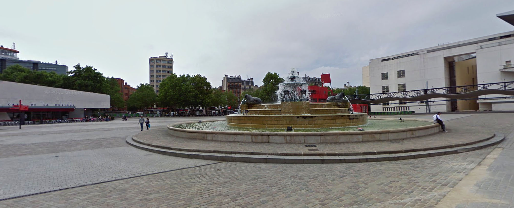 Cité de la Musique Spot Street Paris Skate Spot 3/5