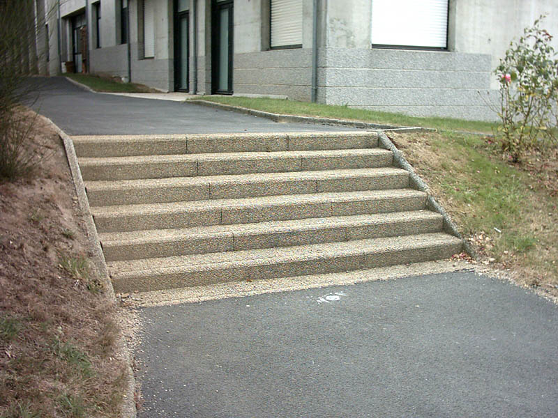 Business School Spot Street Quimper Skate Spot 3/5