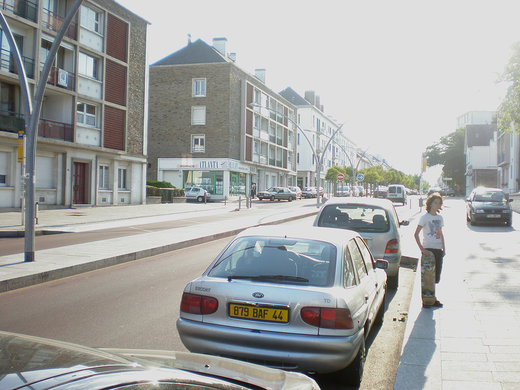 Maison des associations Spot Street Saint Nazaire Skate Spot 3/5